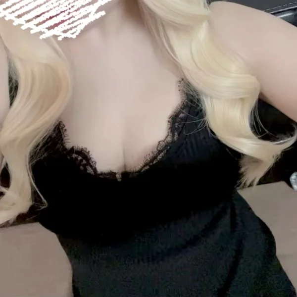 18時から出勤してます🐰
