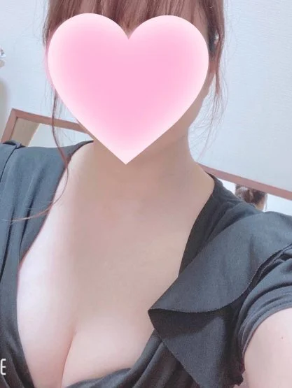 新人ありさ