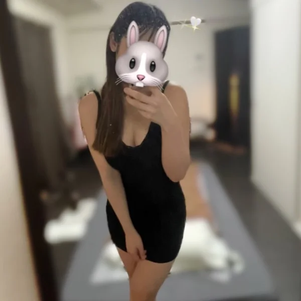 18時からです^_−☆