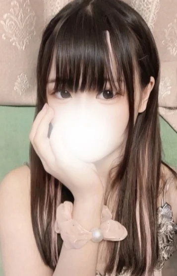利楽ゆりにゃ