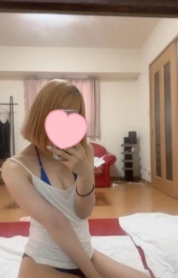 ⒲根本もね