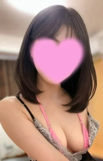 綾瀬ももか
