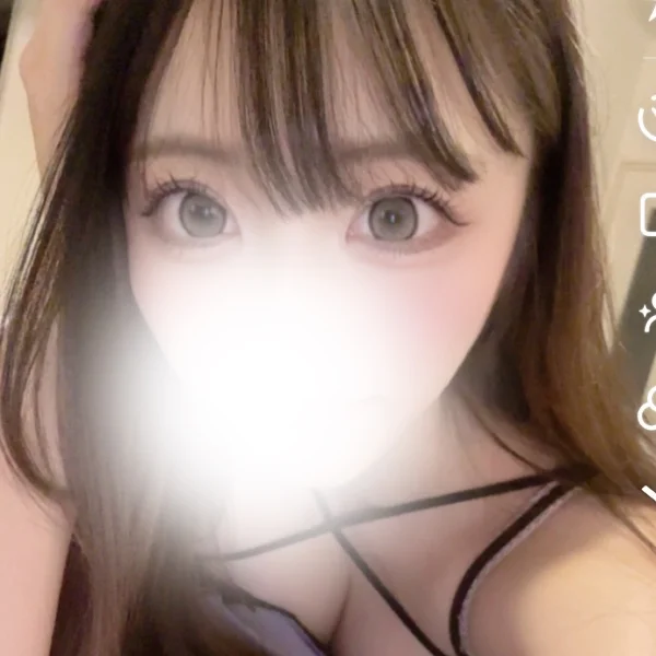 本日は22時から出勤してます💞