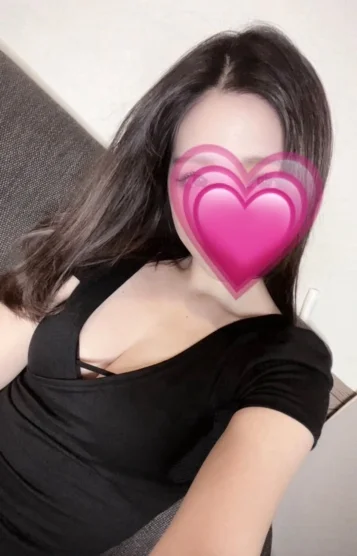 井伊 ハニ《新人》