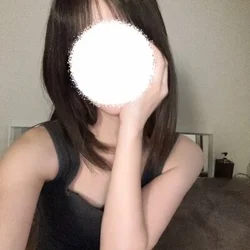 施術上手のスレンダー美女セラピスト【る...