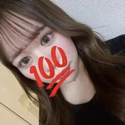 ☆細くしなやかなスタイルが魅力的な美女...