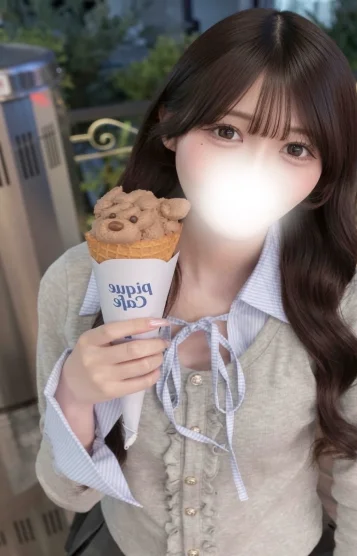 ももな