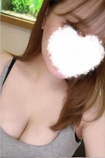 石川 もな