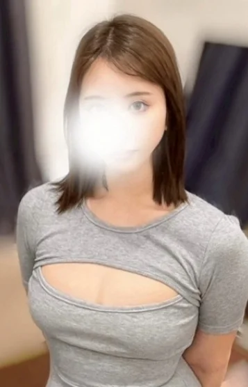 進藤 うらら