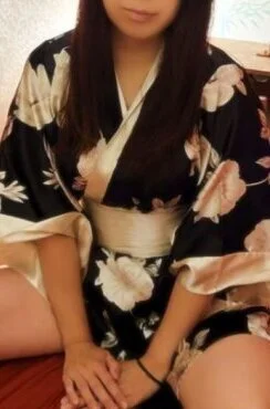 ゆりな