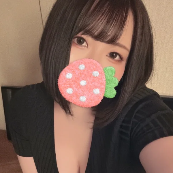 明日14:00〜21:00出勤予定🤍