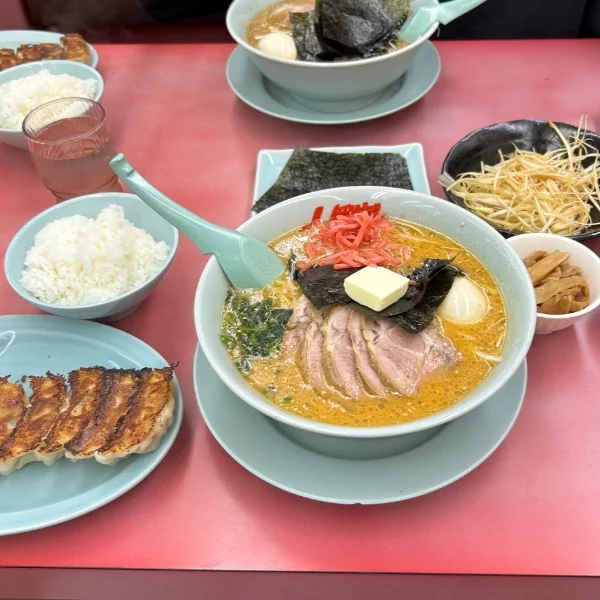 🍜✨