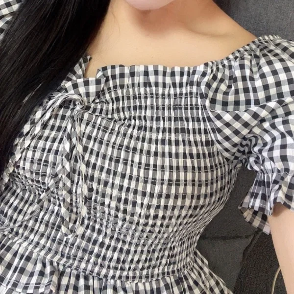 歩いてどこかに行っている…？👙💭