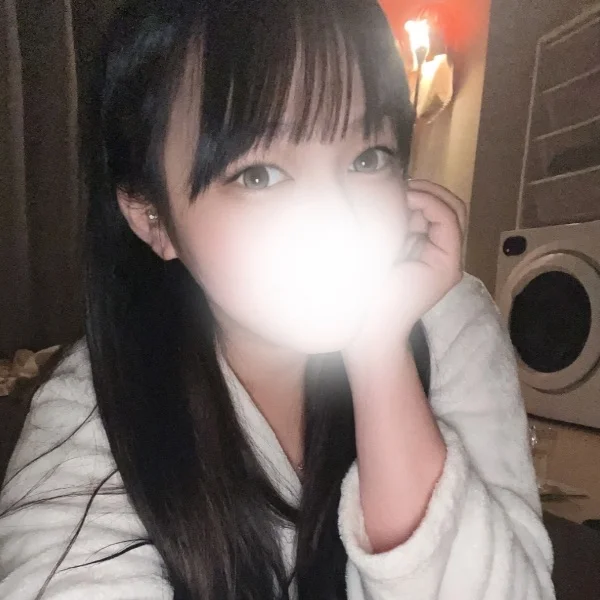 本日20:30-5:00で出勤してます❕⭐︎