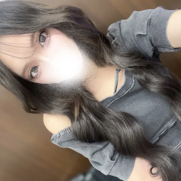 本日12:00~20:00まで出勤！