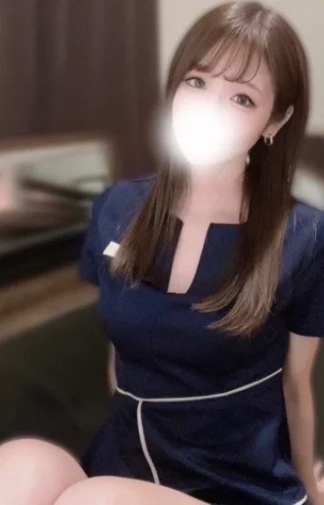 白井　もも