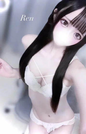 月城 れん
