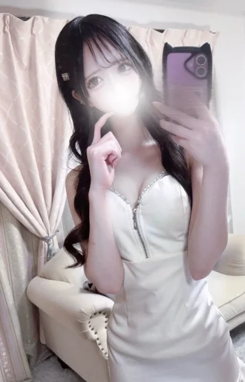 月城 れん