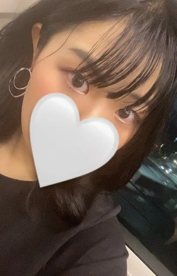 望月もえ
