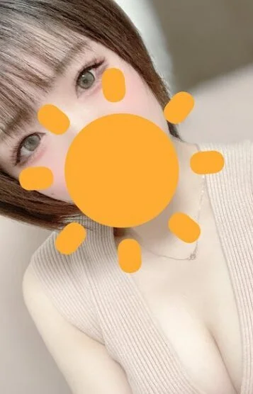 山岸なつみ