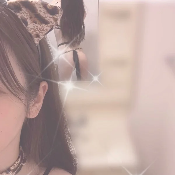 るんるん(∩ᐡ.  ̫ .ᐡ )⊃━♡