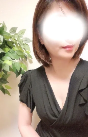 足立 京香
