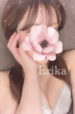 小山えりか