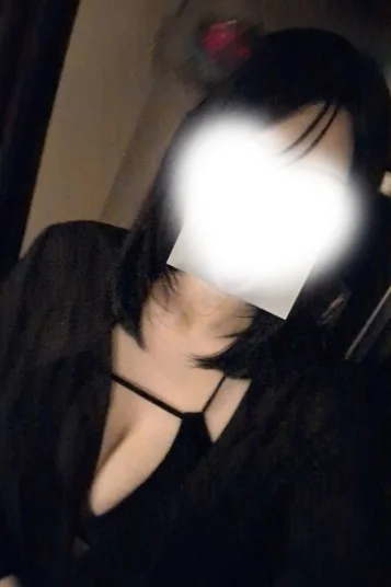 夢咲あいな