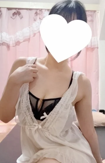 三浦らら