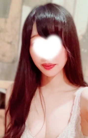 七海あおい