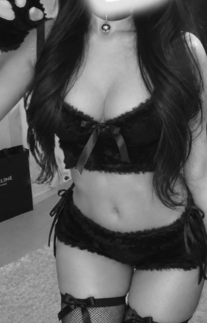 明日から2日間、10時〜15時いるよ🍑