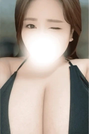 音衣みやこ