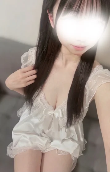 月城　るな