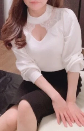 小島りあ