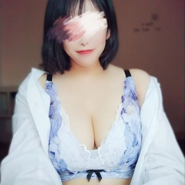 本日10/1(木)受付終了しております❤️❤️❤️