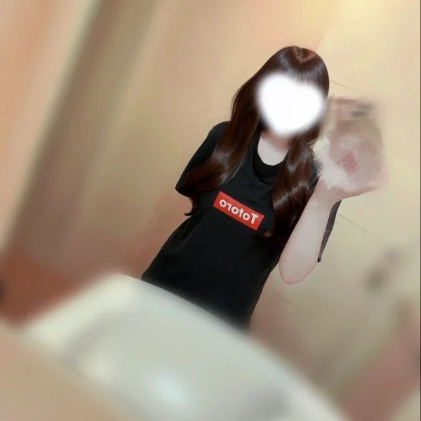 Y様
