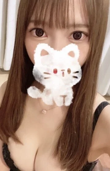 藤咲れいな