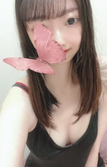 新人 ゆい