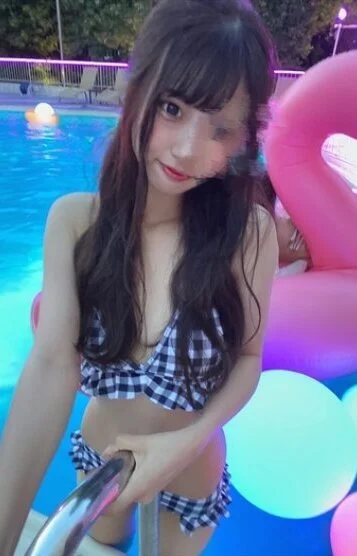 桃瀬にか