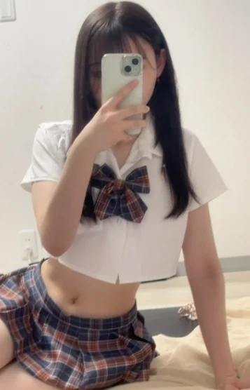 白咲あずさ