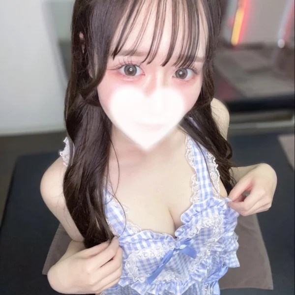 本日12時から出勤してます🎀