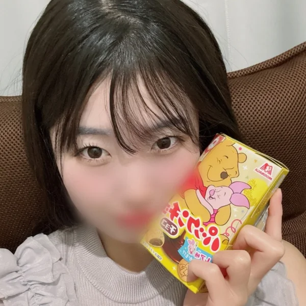 パクッ