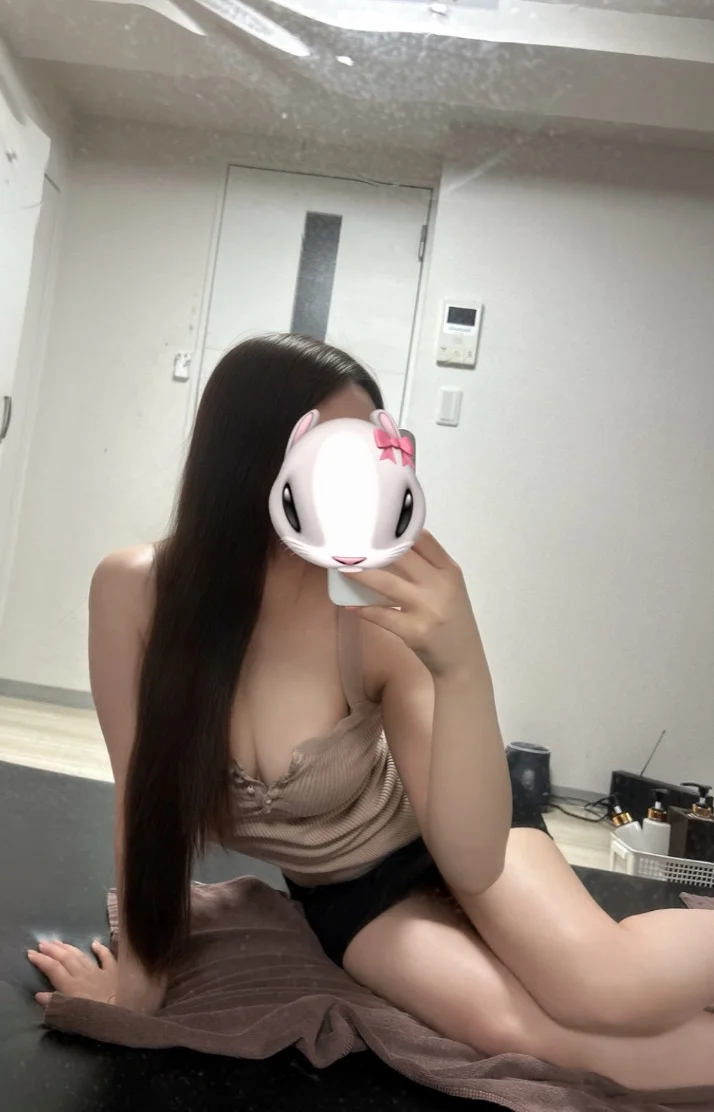 本日13時から16時出勤してます❤️