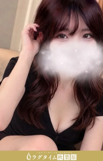 水野えりな