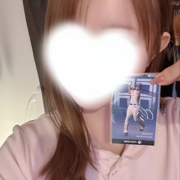 髪切った。また幼くなった。