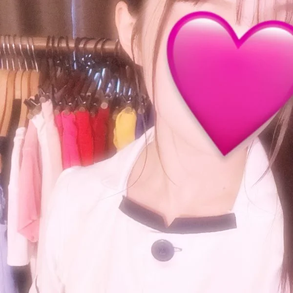∩( ・ω・)∩