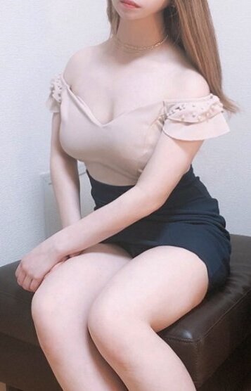 小柄の癒し系しずか