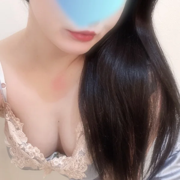 | ‹:)⁾⁾