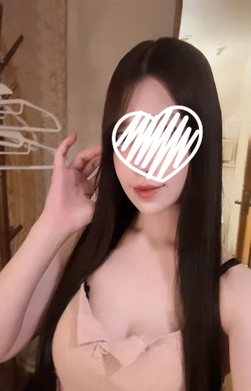 朝比奈みなみ