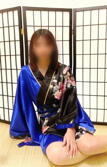 奈々(なな)